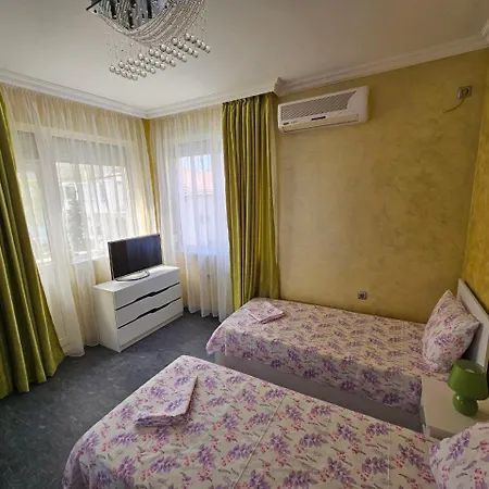 елинор Apartment Pomorie