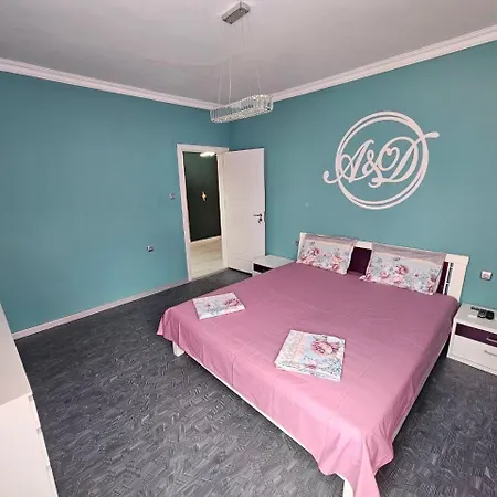 елинор Apartment *